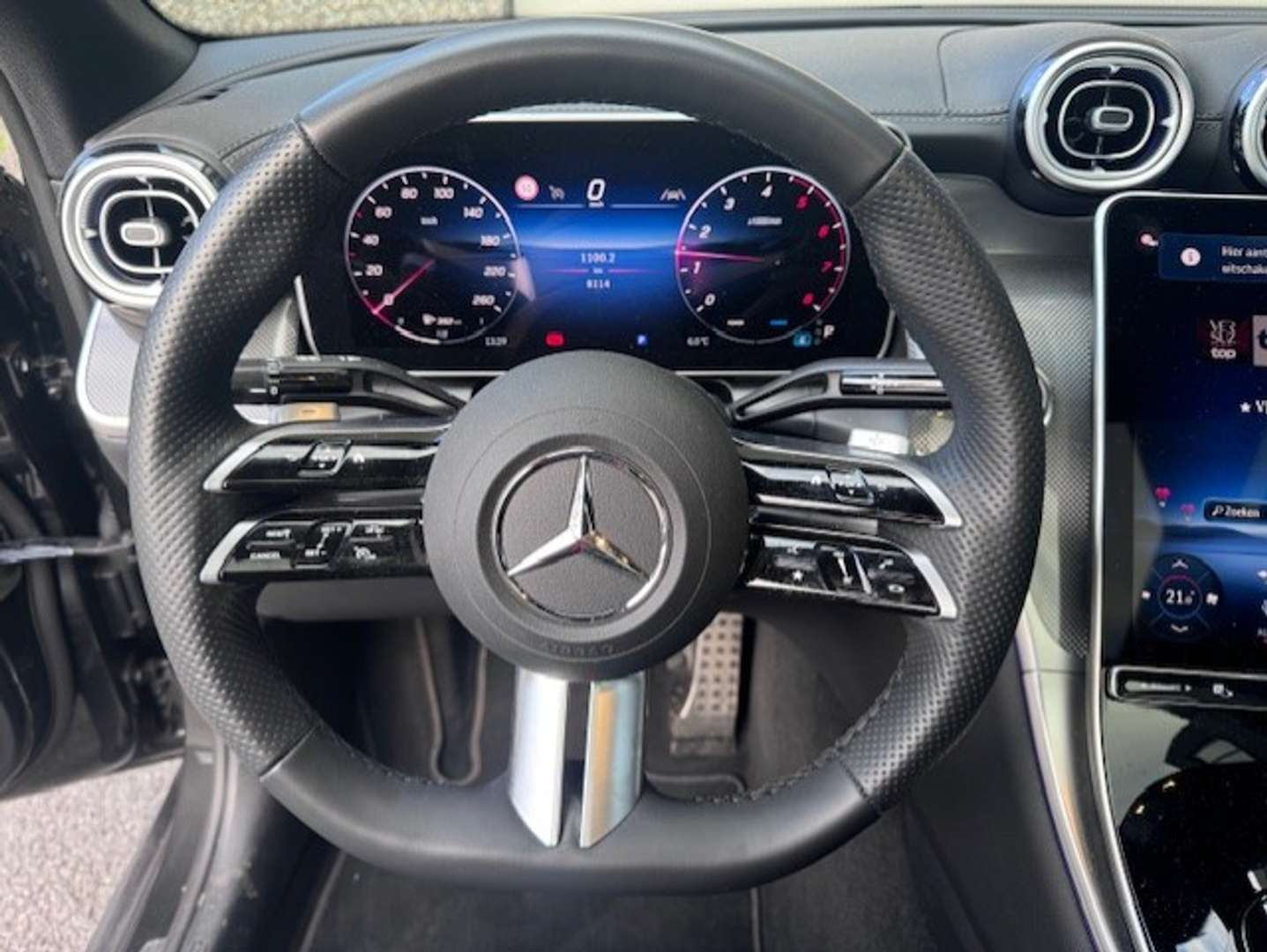 Mercedes GLC Coupé 200 Night Edition - 2026 - Joinsteer - #25