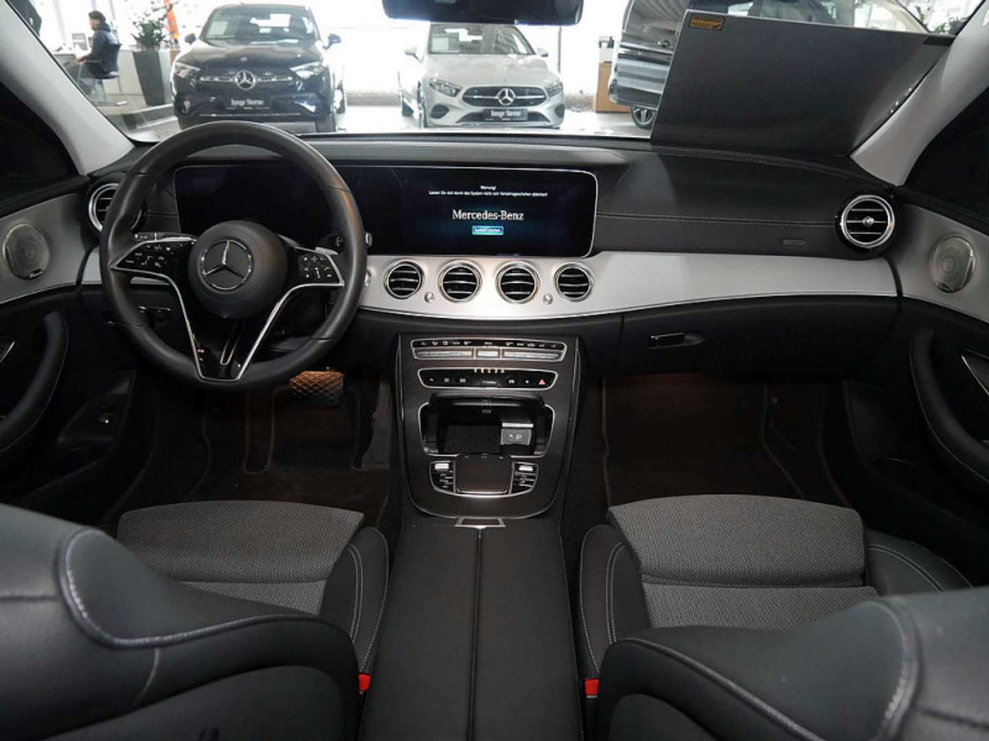 Mercedes Classe E 220 Night Edition - 2024 - Joinsteer - #6