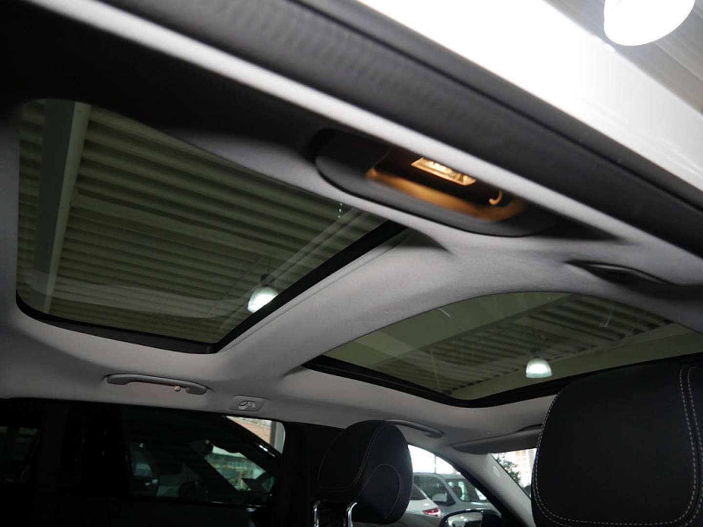 Mercedes Classe E 220 Night Edition - 2024 - Joinsteer - #9