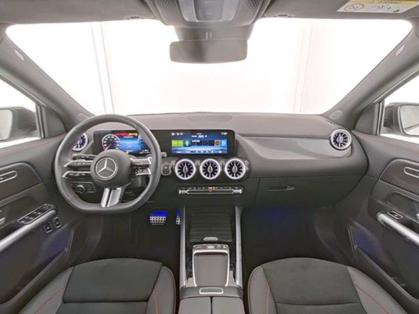 Mercedes GLA 250 E 250 AMG Line - 2025 - Joinsteer - #2