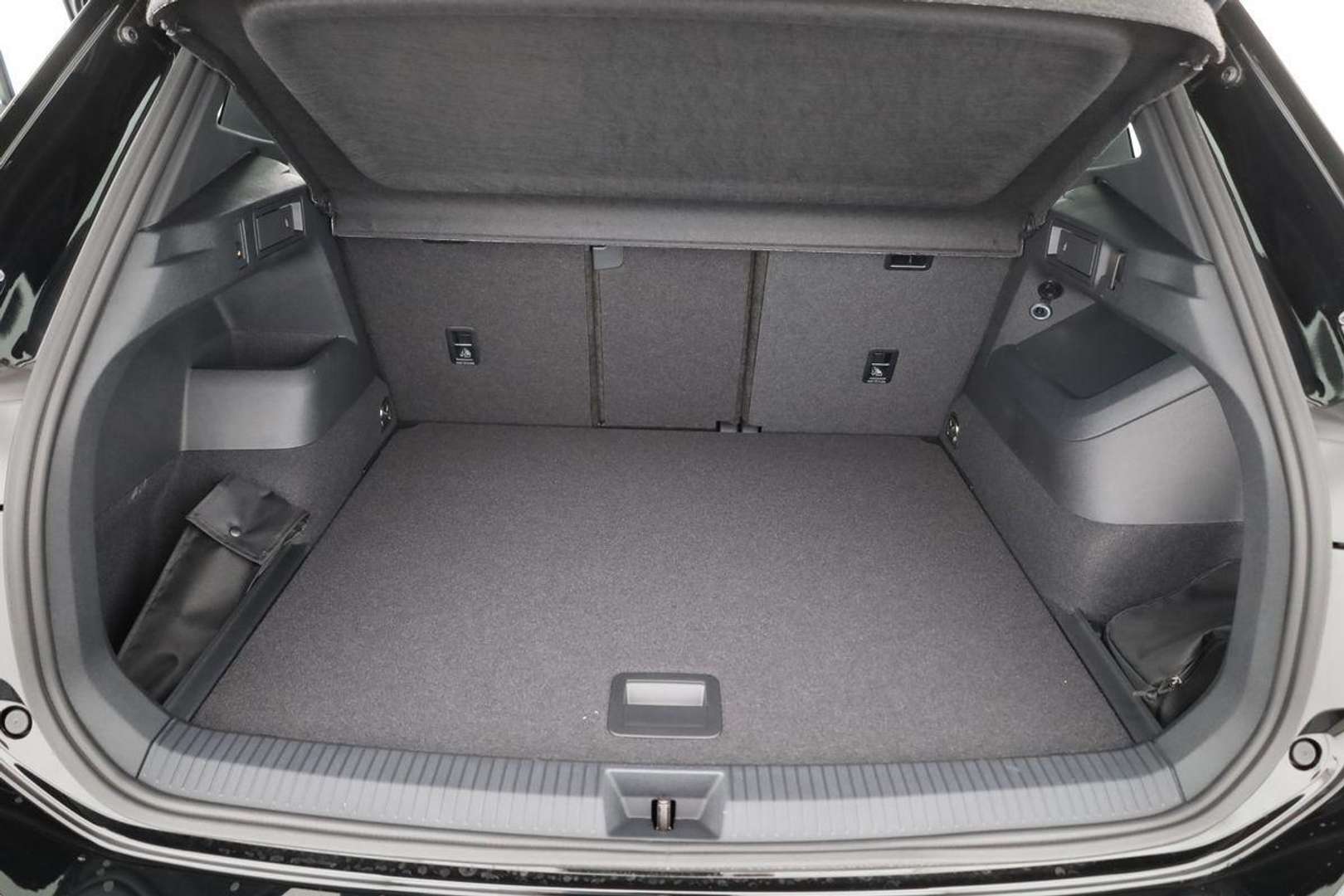 Volkswagen TIGUAN 4Motion R-Line - 2025 - Joinsteer - #11