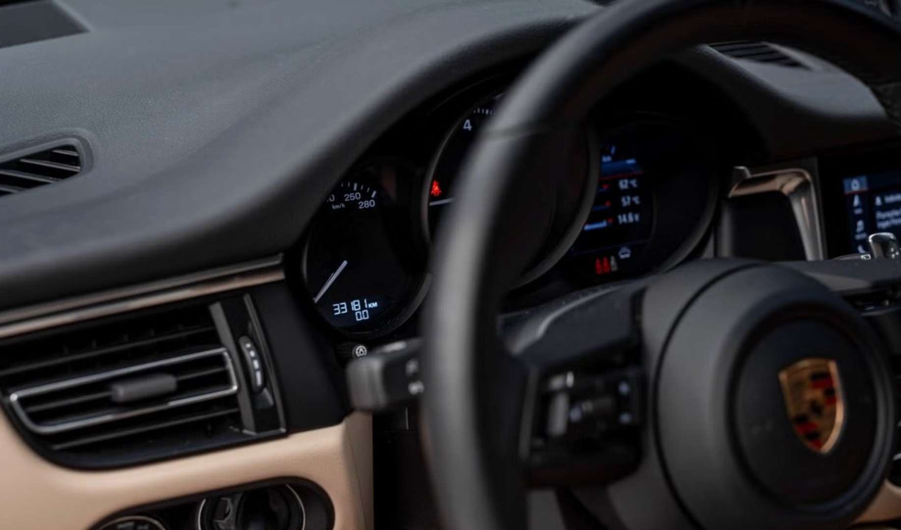 Porsche Macan I Base - 2022 - Joinsteer - #15