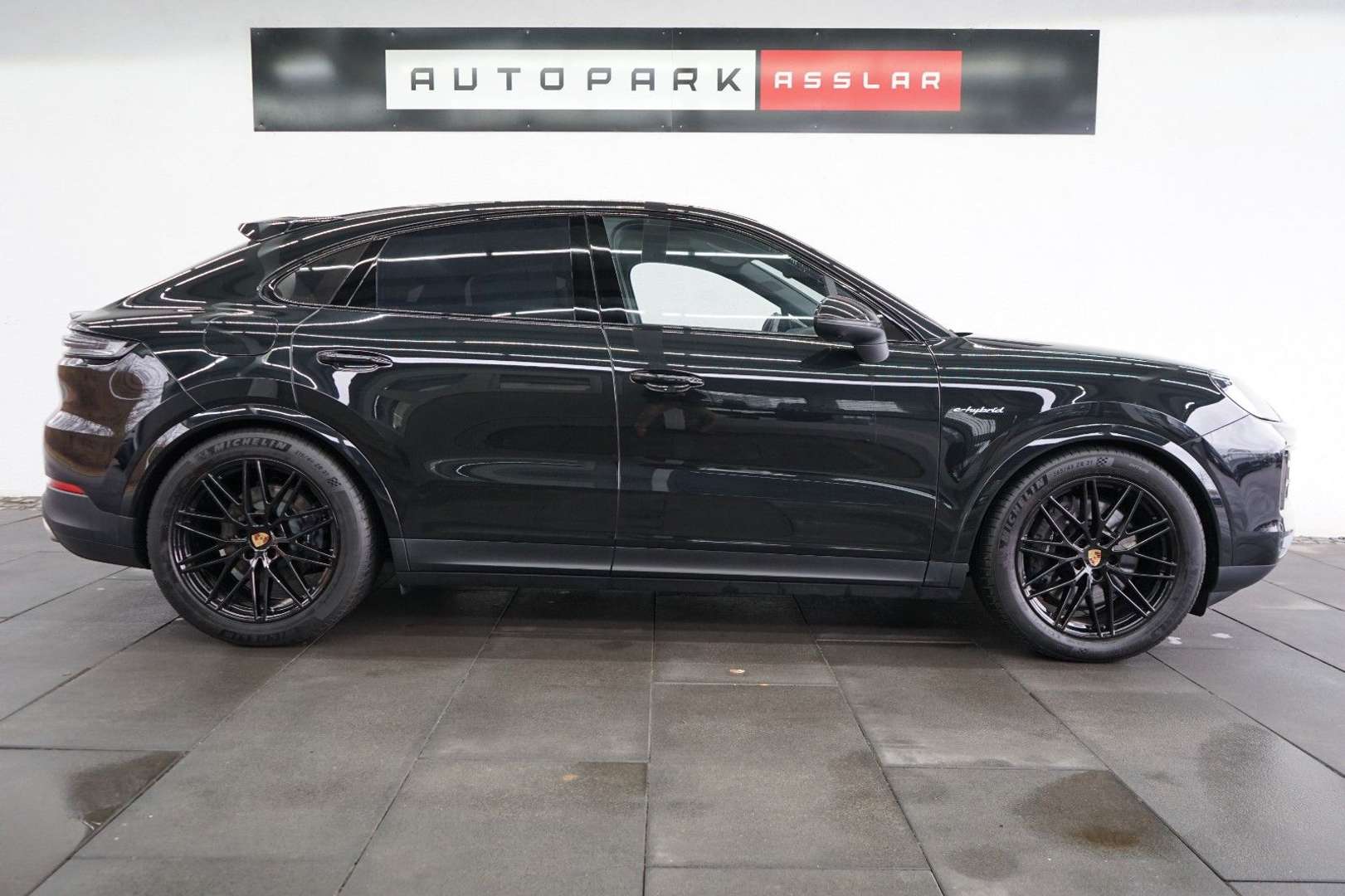 Porsche Cayenne Coupé E-Hybrid - 2024 - Joinsteer - #1