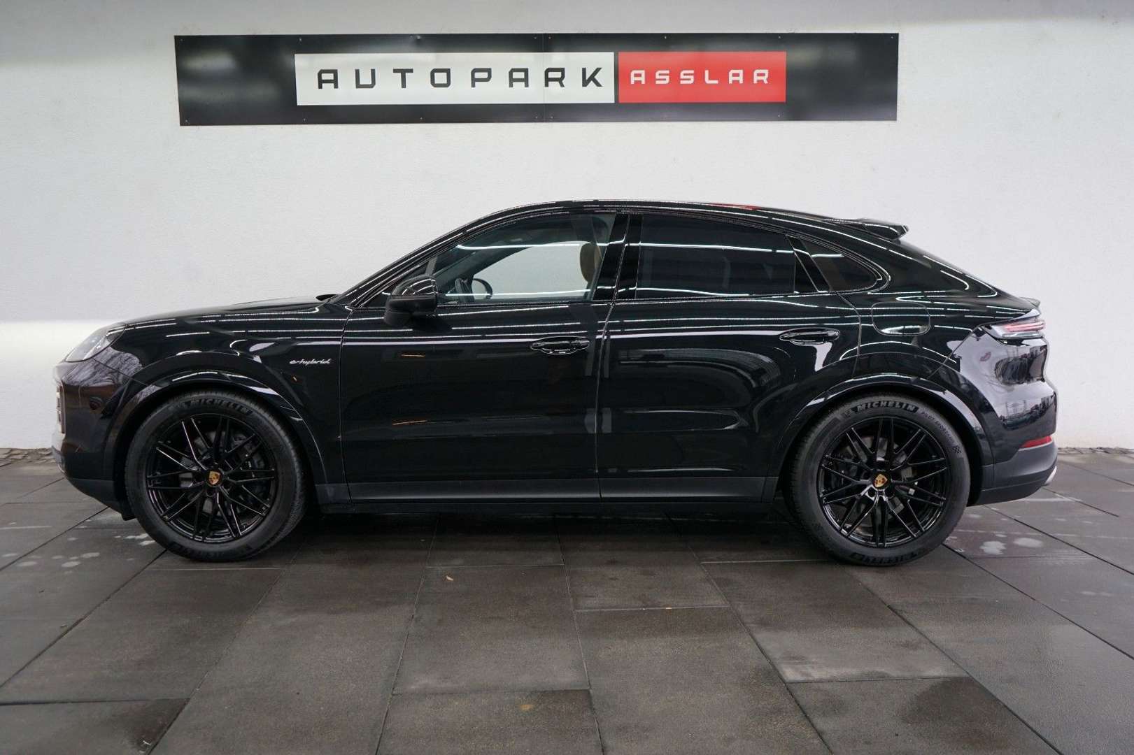 Porsche Cayenne Coupé E-Hybrid - 2024 - Joinsteer - #5