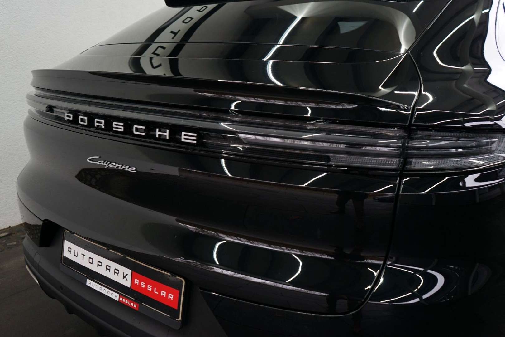Porsche Cayenne Coupé E-Hybrid - 2024 - Joinsteer - #8