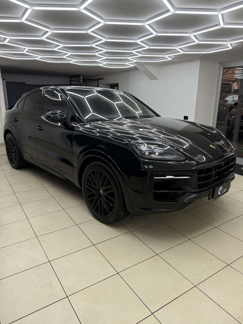 Porsche Cayenne Coupé E-Hybrid - 2024 - Joinsteer - #2