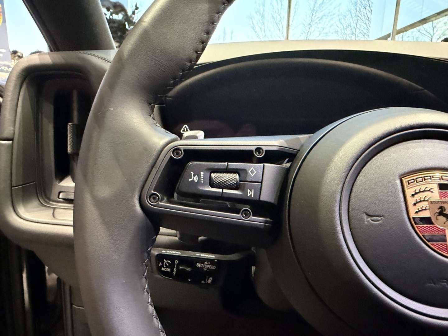 Porsche Cayenne Coupé E-hybrid Black Edition - 2026 - Joinsteer - #29