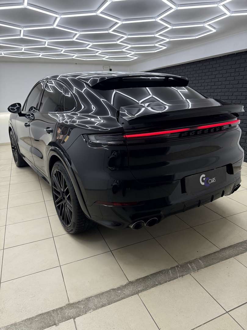 Porsche Cayenne Coupé E-Hybrid - 2024 - Joinsteer - #6