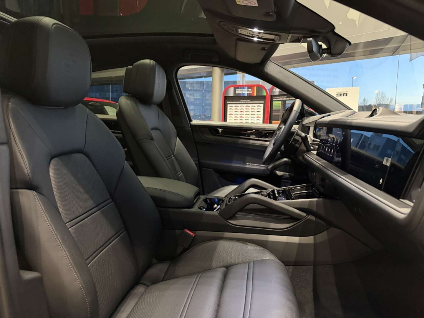 Porsche Cayenne Coupé E-hybrid Black Edition - 2026 - Joinsteer - #40