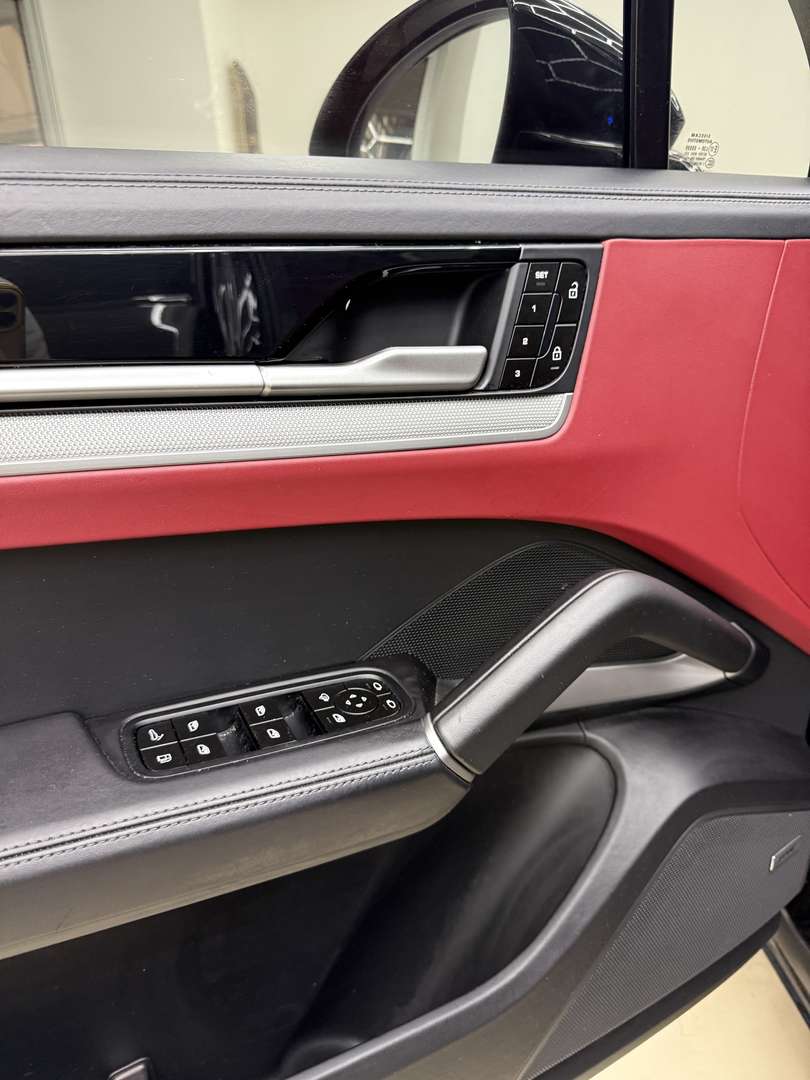 Porsche Cayenne Coupé E-Hybrid - 2024 - Joinsteer - #9