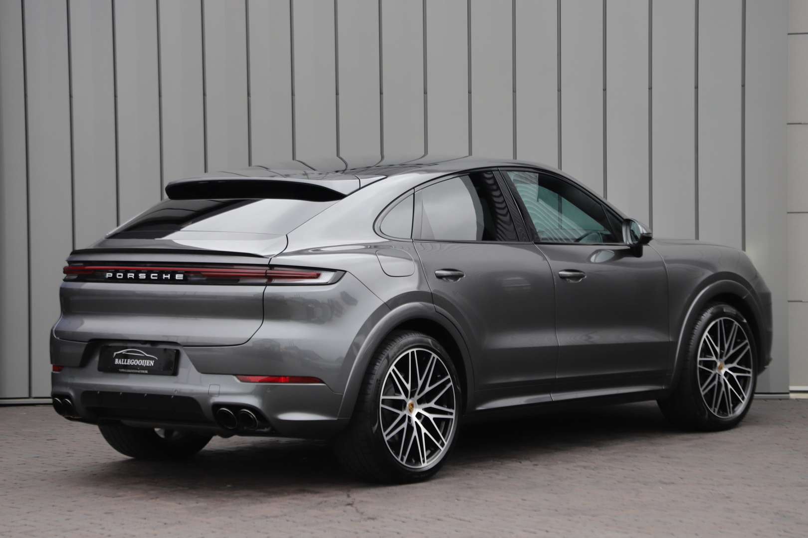 Porsche Cayenne Coupé E-Hybrid - 2024 - Joinsteer - #5
