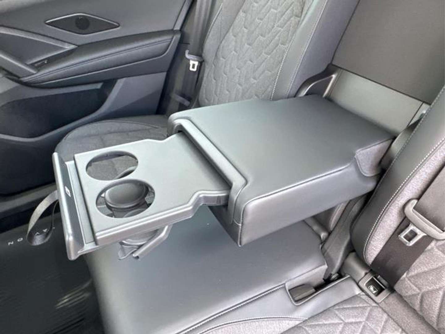 Volkswagen T-CROSS Life - 2025 - Joinsteer - #13