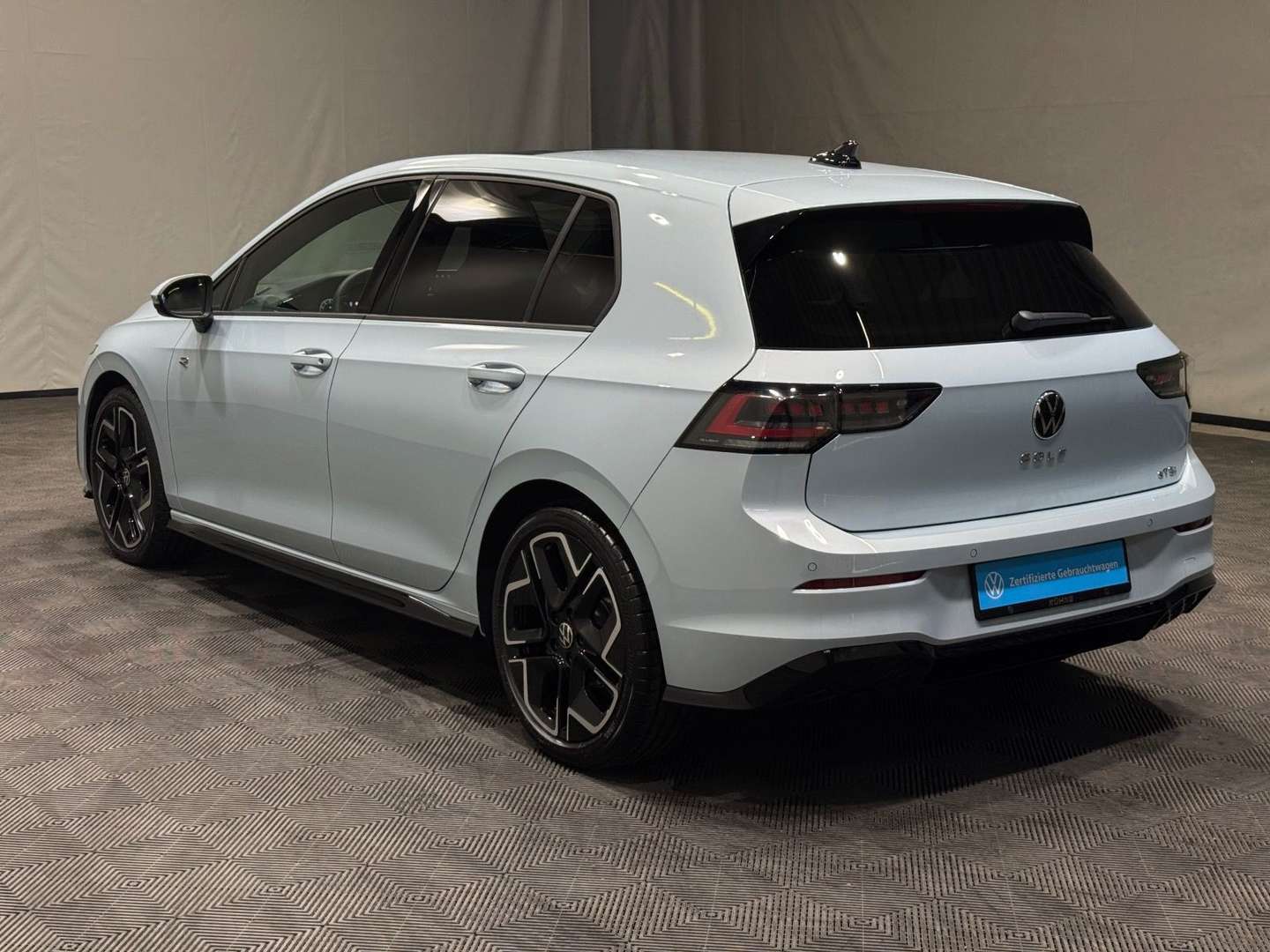 Volkswagen Golf ETSI R-Line - 2025 - Joinsteer - #3