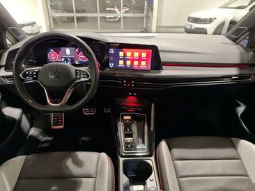 Volkswagen Golf GTI — photo 10