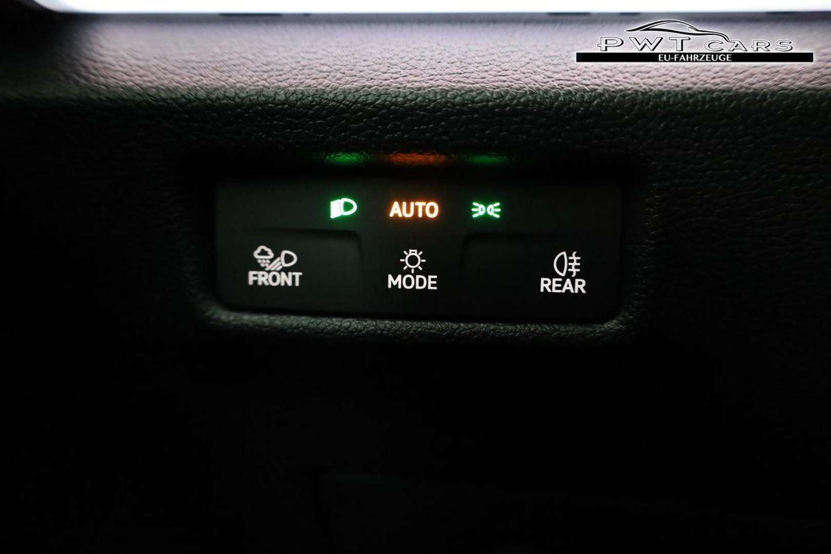 Volkswagen T-CROSS EHybrid Life - 2025 - Joinsteer - #7