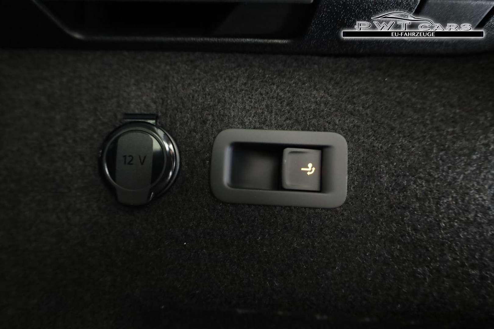 Volkswagen T-CROSS EHybrid Life - 2025 - Joinsteer - #12