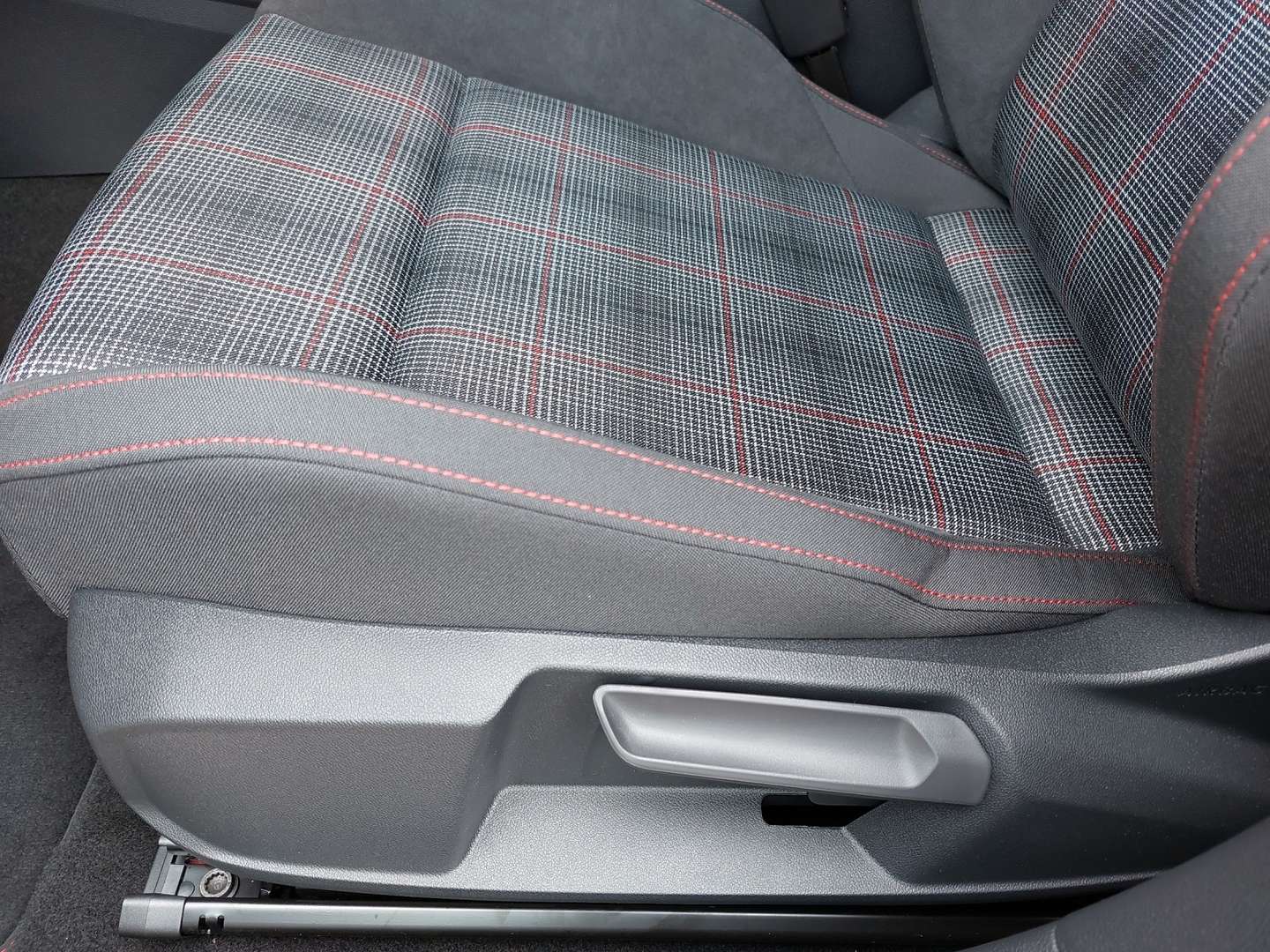 Volkswagen Golf GTI - 2025 - Joinsteer - #14