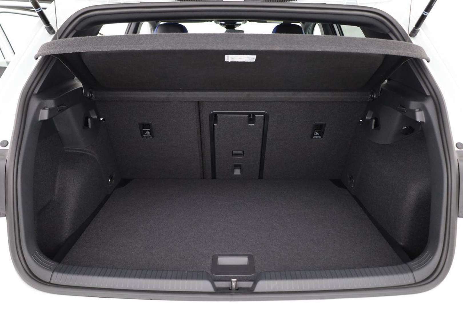 Volkswagen Golf 4Motion R - 2025 - Joinsteer - #11