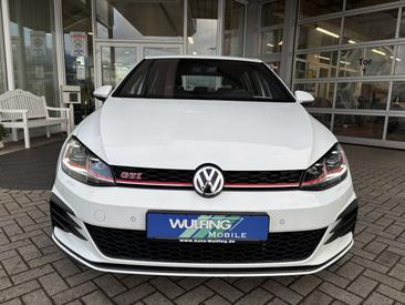 Volkswagen Golf GTI Performance — photo 3
