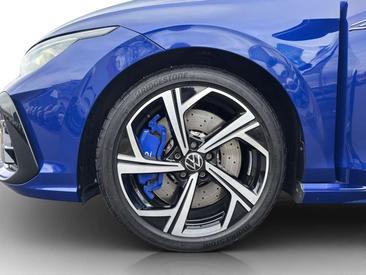 Volkswagen Golf TSI R 4Motion — photo 17