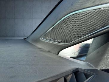 Volkswagen Golf GTI — photo 29
