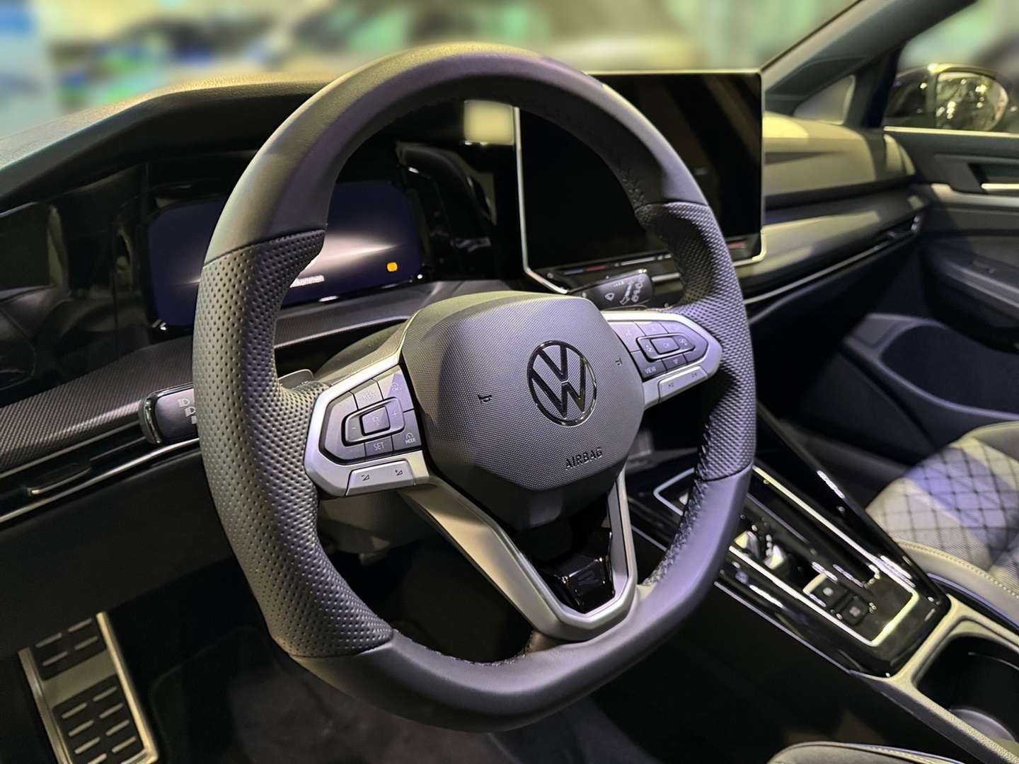 Volkswagen Golf R-Line ETSI - 2025 - Joinsteer - #8