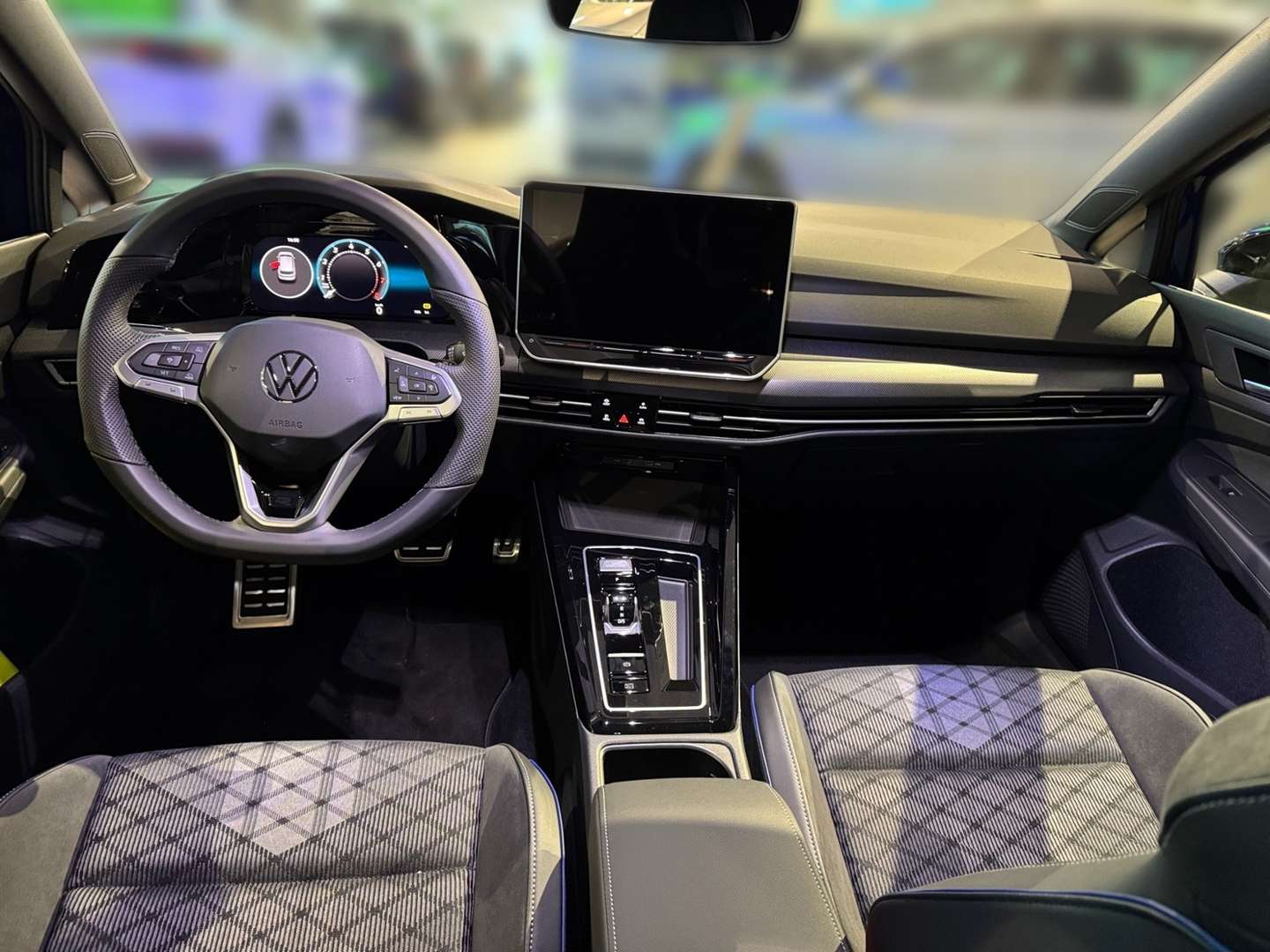 Volkswagen Golf R-Line ETSI - 2025 - Joinsteer - #9