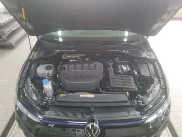 Volkswagen Golf R Performance 4Motion — photo 7