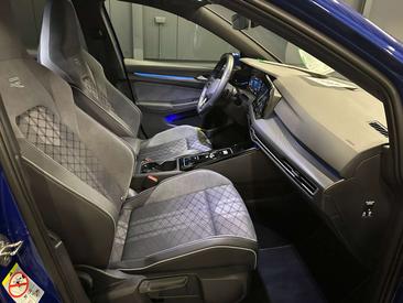 Volkswagen Golf R-Line — photo 9