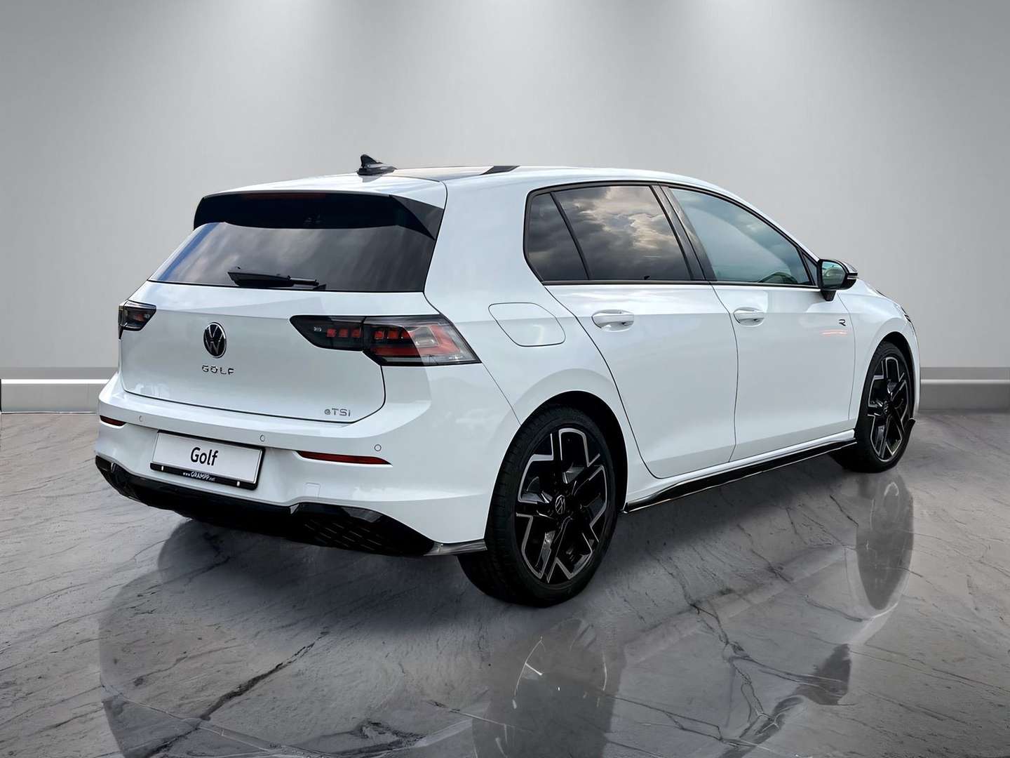 Volkswagen Golf R-Line - 2025 - Joinsteer - #6