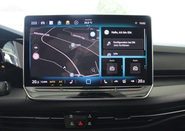 Volkswagen Golf ETSI R-Line — photo 10
