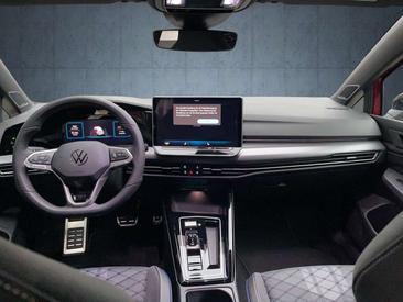 Volkswagen Golf R-Line — photo 12