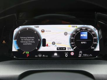 Volkswagen Golf TDI R-Line — photo 14
