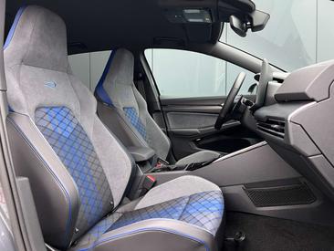 Volkswagen Golf 4Motion R — photo 7