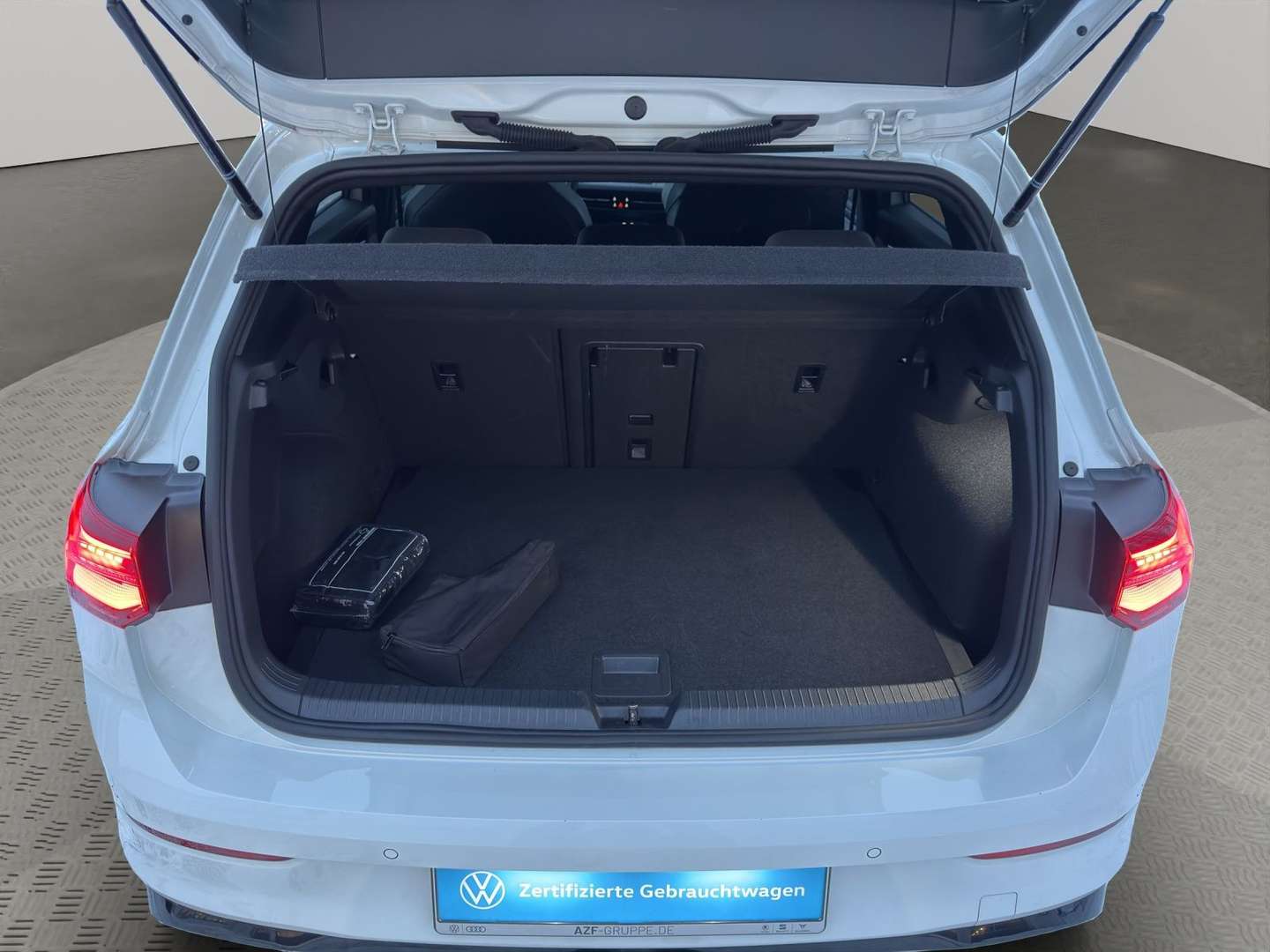 Volkswagen Golf ETSI R-Line - 2023 - Joinsteer - #14