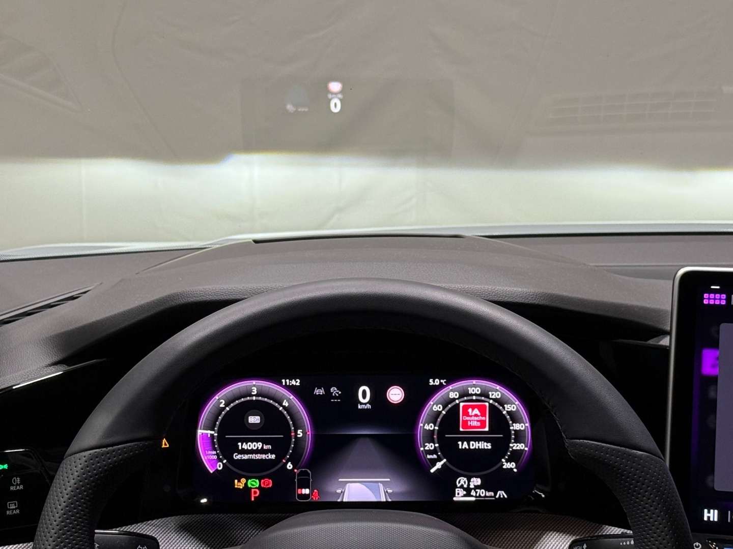 Volkswagen Golf R-Line - 2025 - Joinsteer - #7