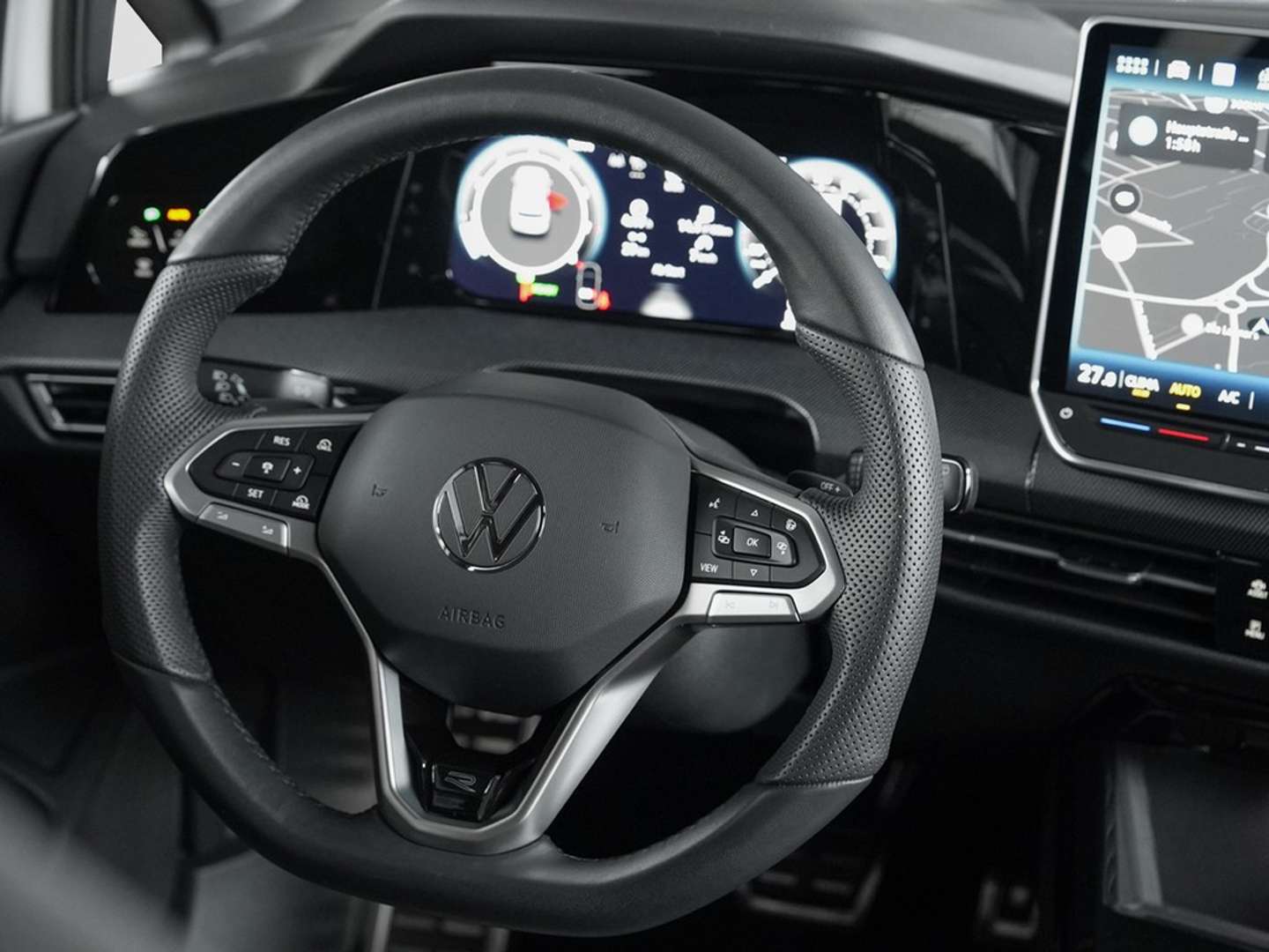 Volkswagen Golf ETSI R-Line Black-Style - 2025 - Joinsteer - #12