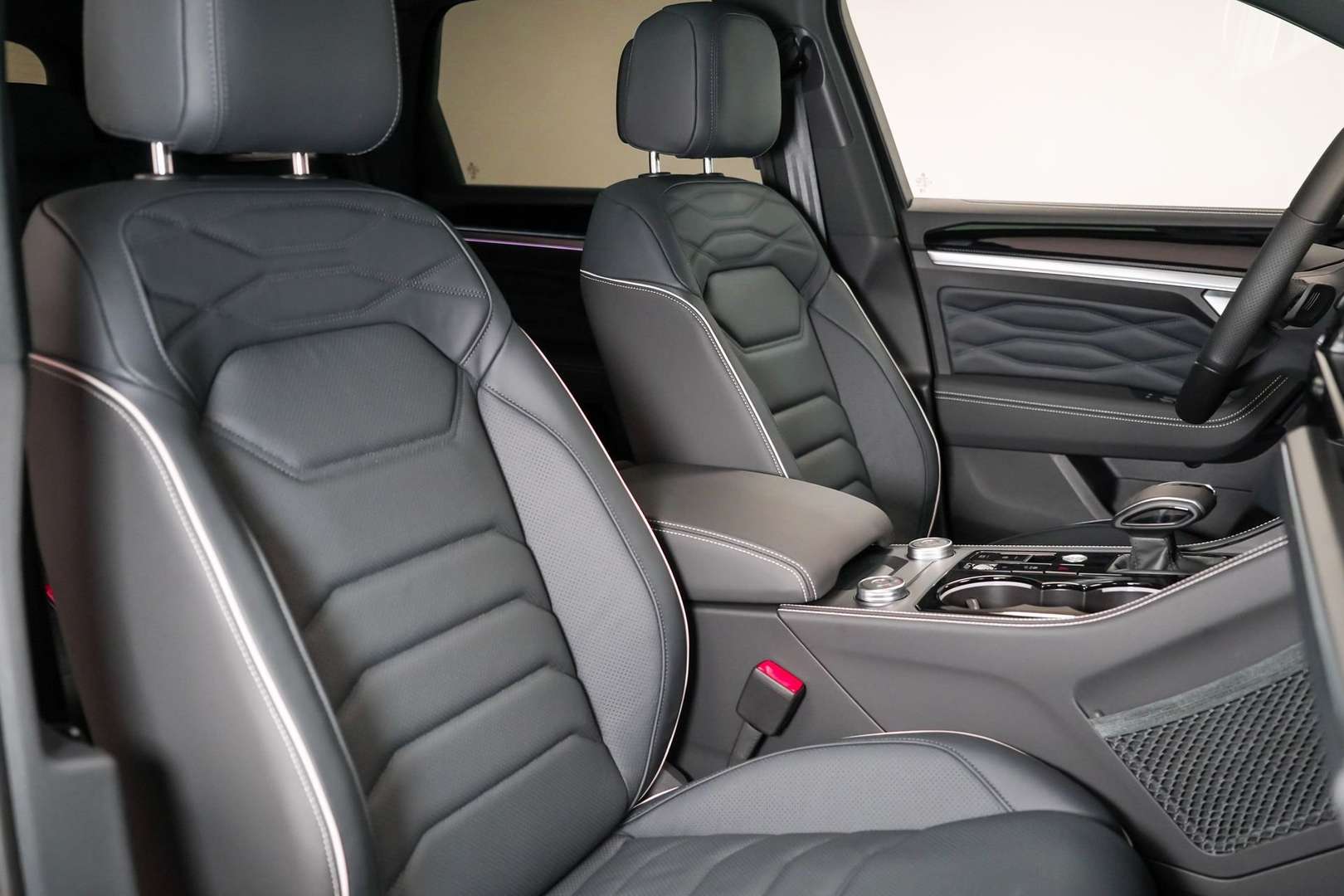 Volkswagen Touareg TDI R-Line Final Edition - 2025 - Joinsteer - #15