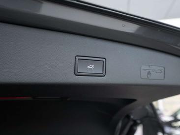Volkswagen Golf ETSI R-Line — photo 14