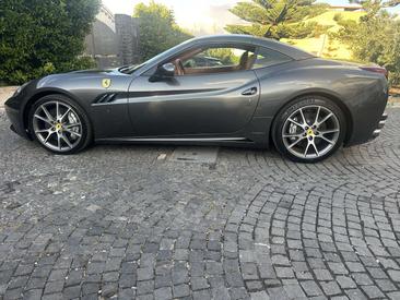 Ferrari California — photo 8