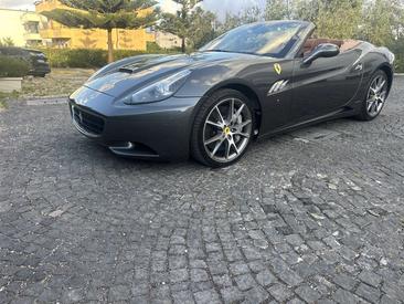 Ferrari California — photo 16