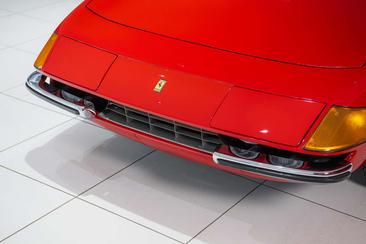 Ferrari Daytona — photo 3