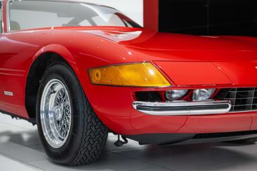 Ferrari Daytona — photo 4