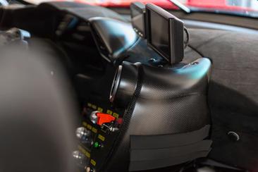 Ferrari 488 — photo 8