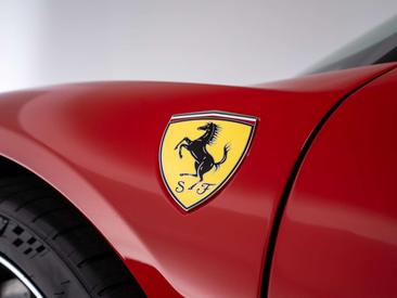 Ferrari SF90 Stradale — photo 10