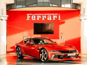 Ferrari 12 Cilindri — photo 7