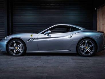 Ferrari California — photo 6
