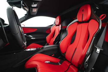 Ferrari SF90 Stradale — photo 10