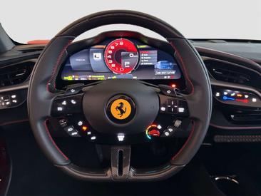 Ferrari SF90 Spider — photo 10