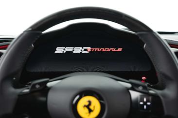 Ferrari SF90 Stradale — photo 15